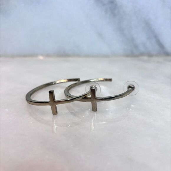 Silver-tone C-Shaped Cross Pierced Post Back Hoop Earrings OS - Picture 1 of 4